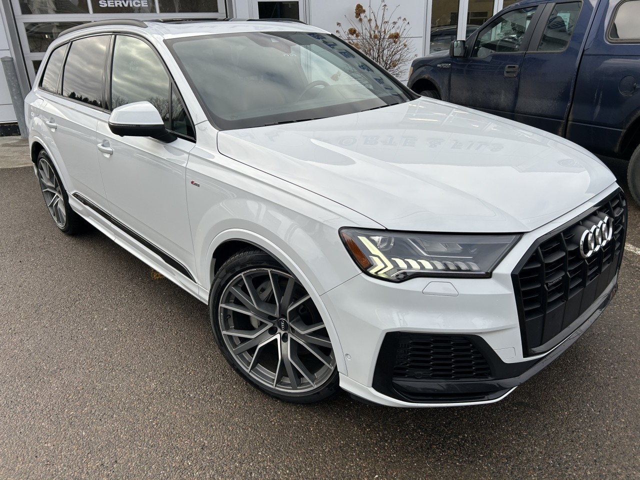 Audi 2020 Q7 Technik AWD