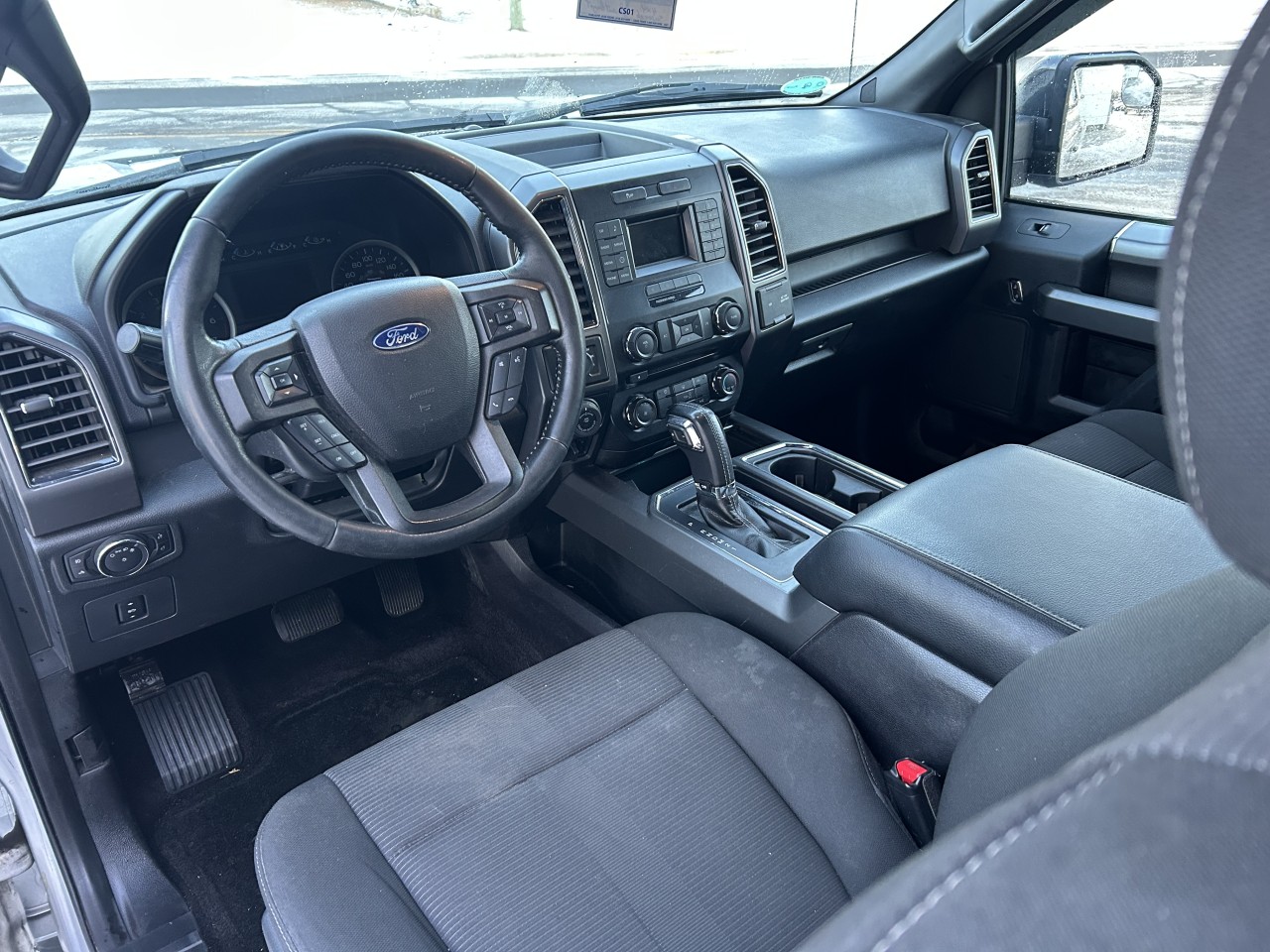 2017 Ford F-150 XLT Main Image