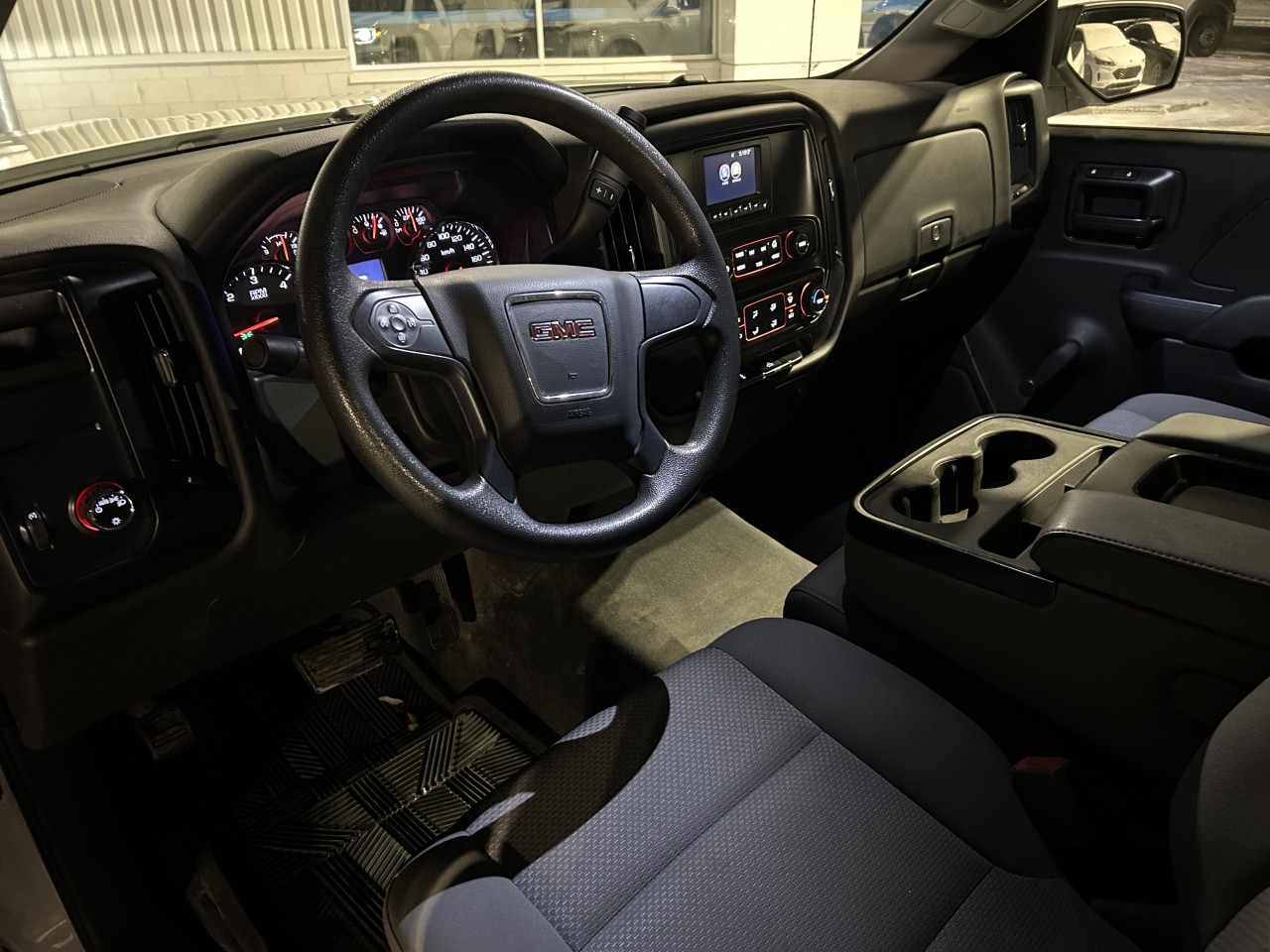 2016 GMC Sierra 1500 2WD Reg Cab Main Image