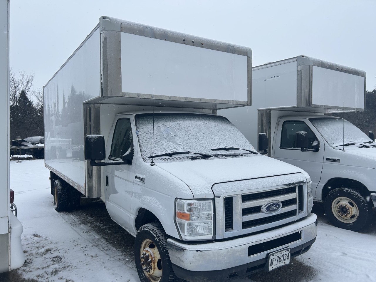 Ford 2017 Coupé Econoline Commercial E-450 Super Duty DRW