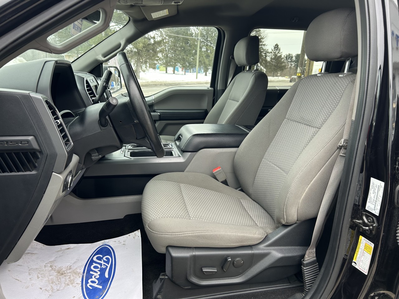 2019 Ford F-150 XLT Main Image